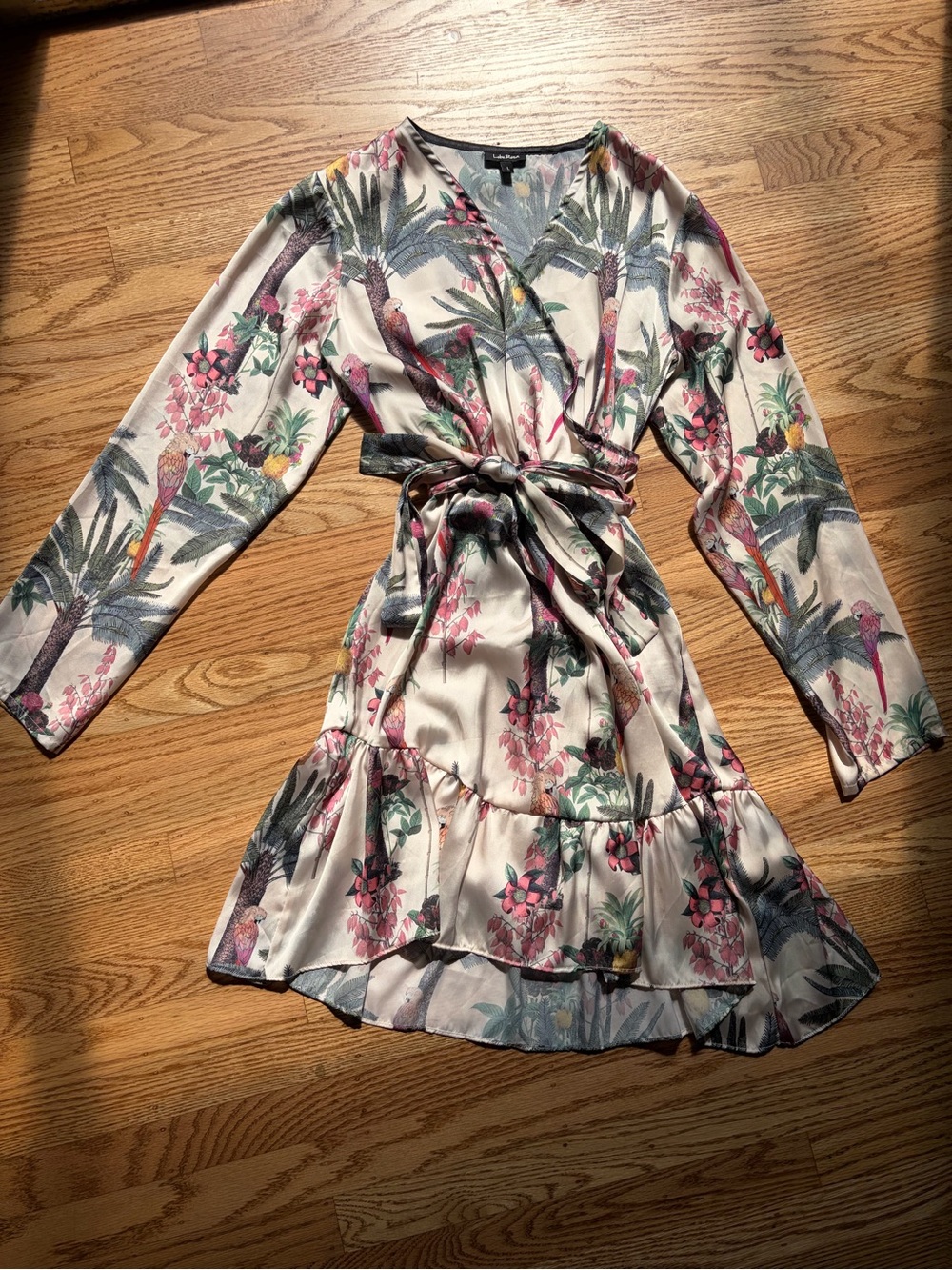 Lobo Rosa White Tropical Print Knee Length Dress